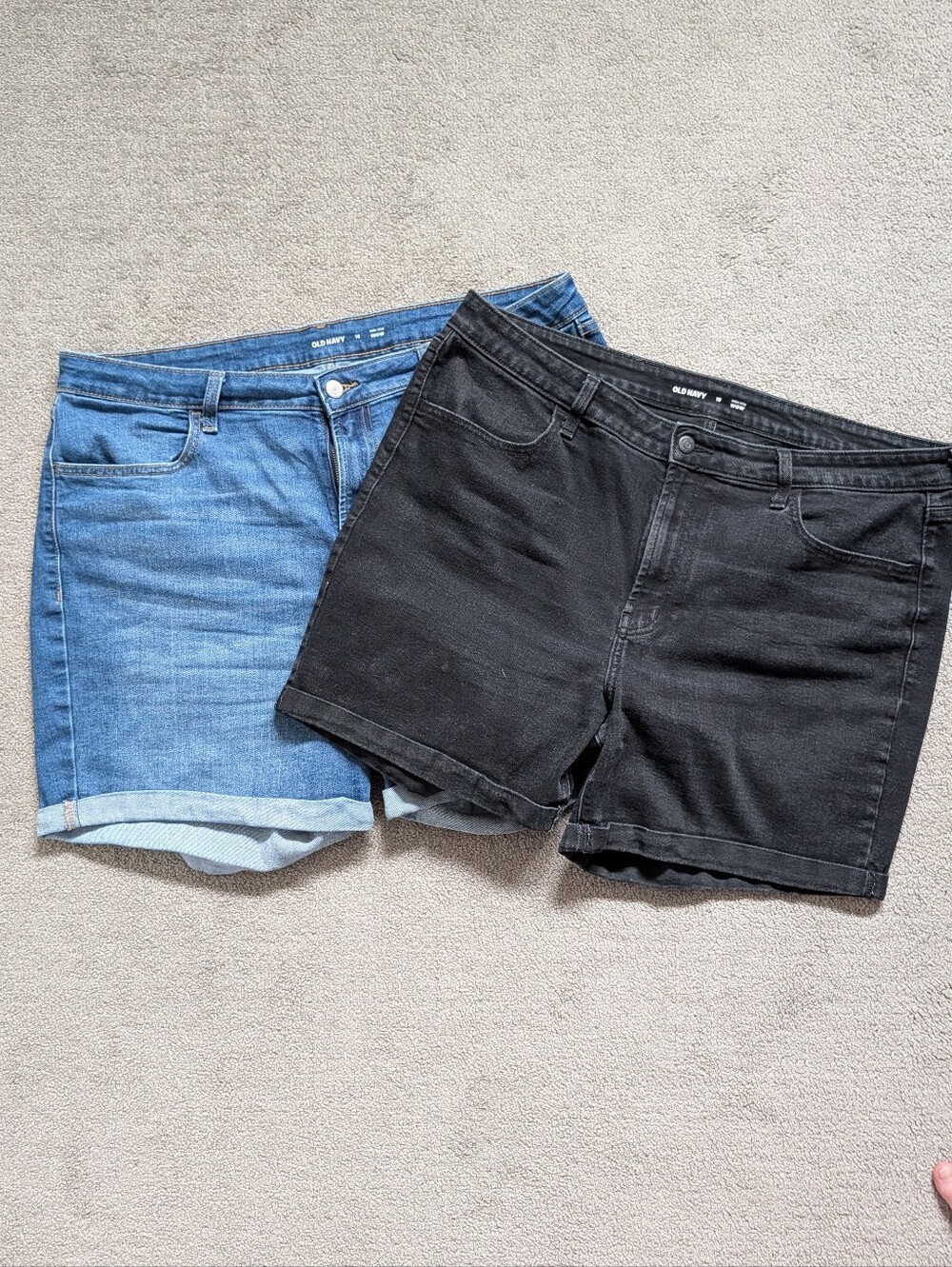 Old Navy Two-Pack Denim Shorts in Black and Light Blue